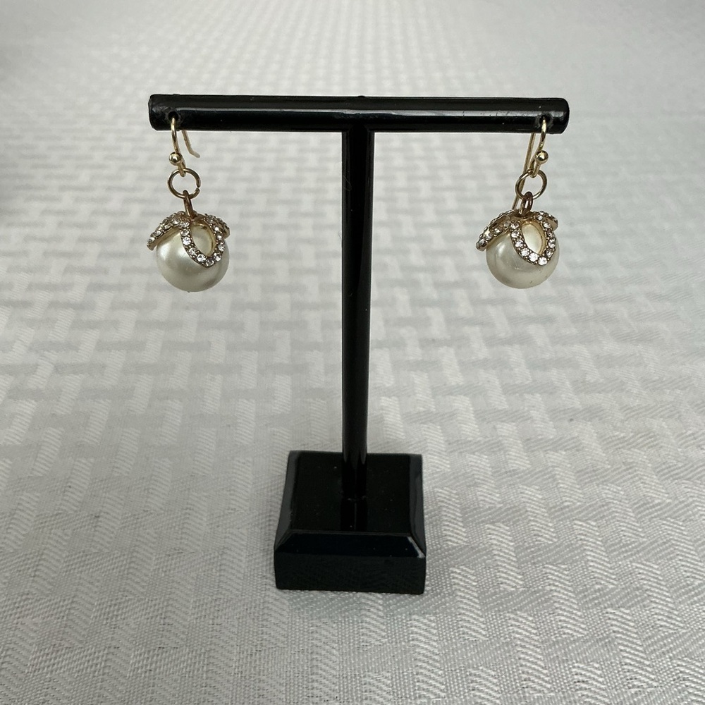 Faux Pearl and Rhinestone Gold Tone Drop Earrings